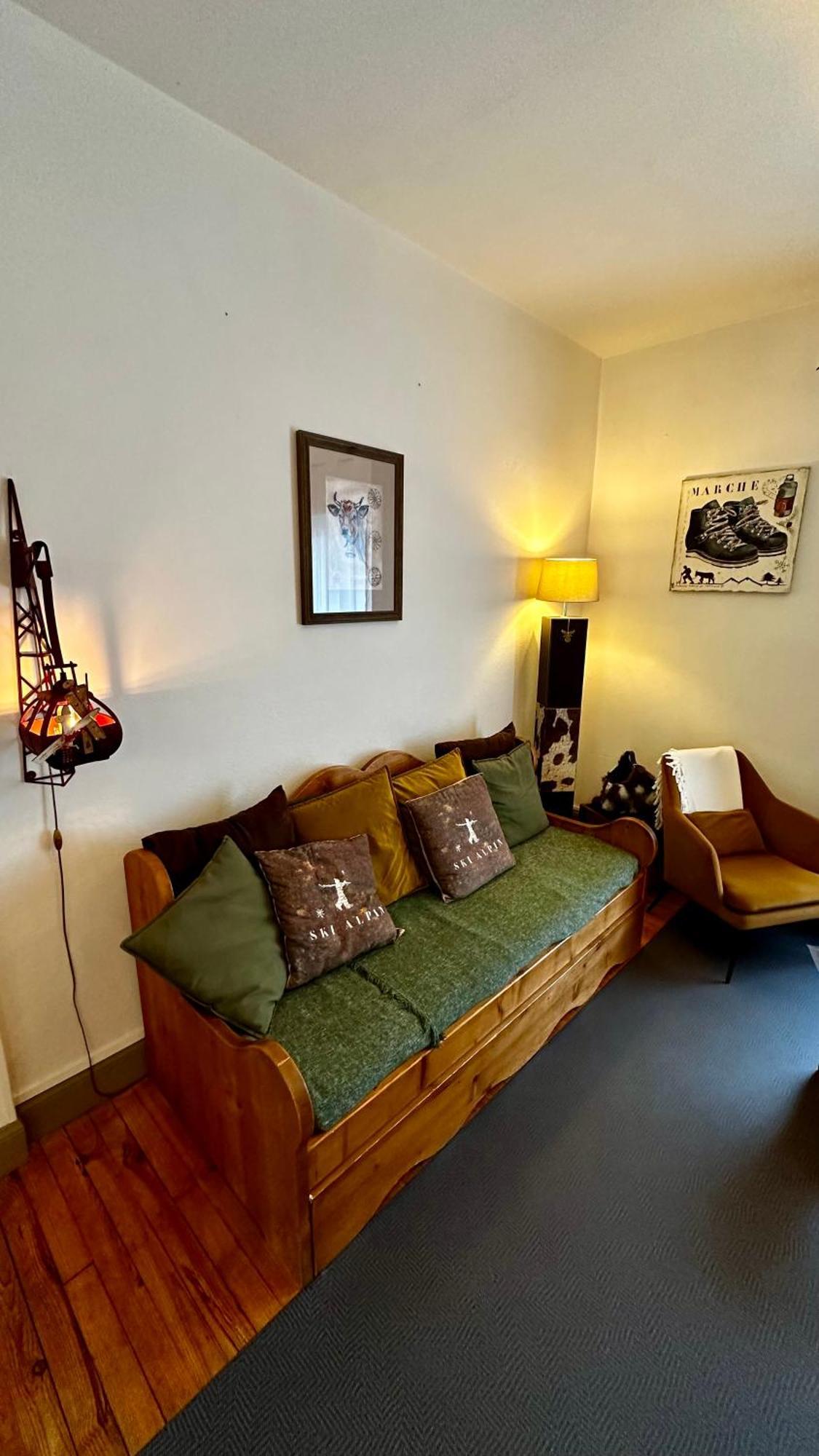 Les Montagnettes Apartment Luaran gambar