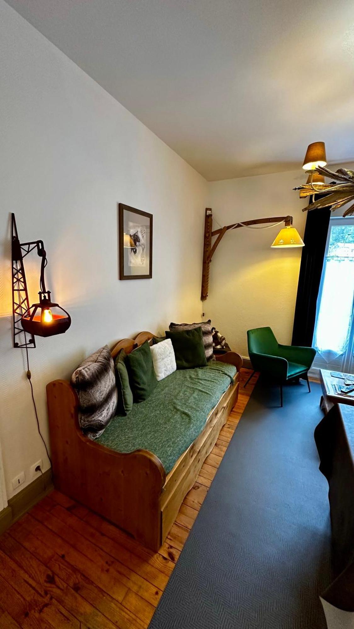 Les Montagnettes Apartment Luaran gambar