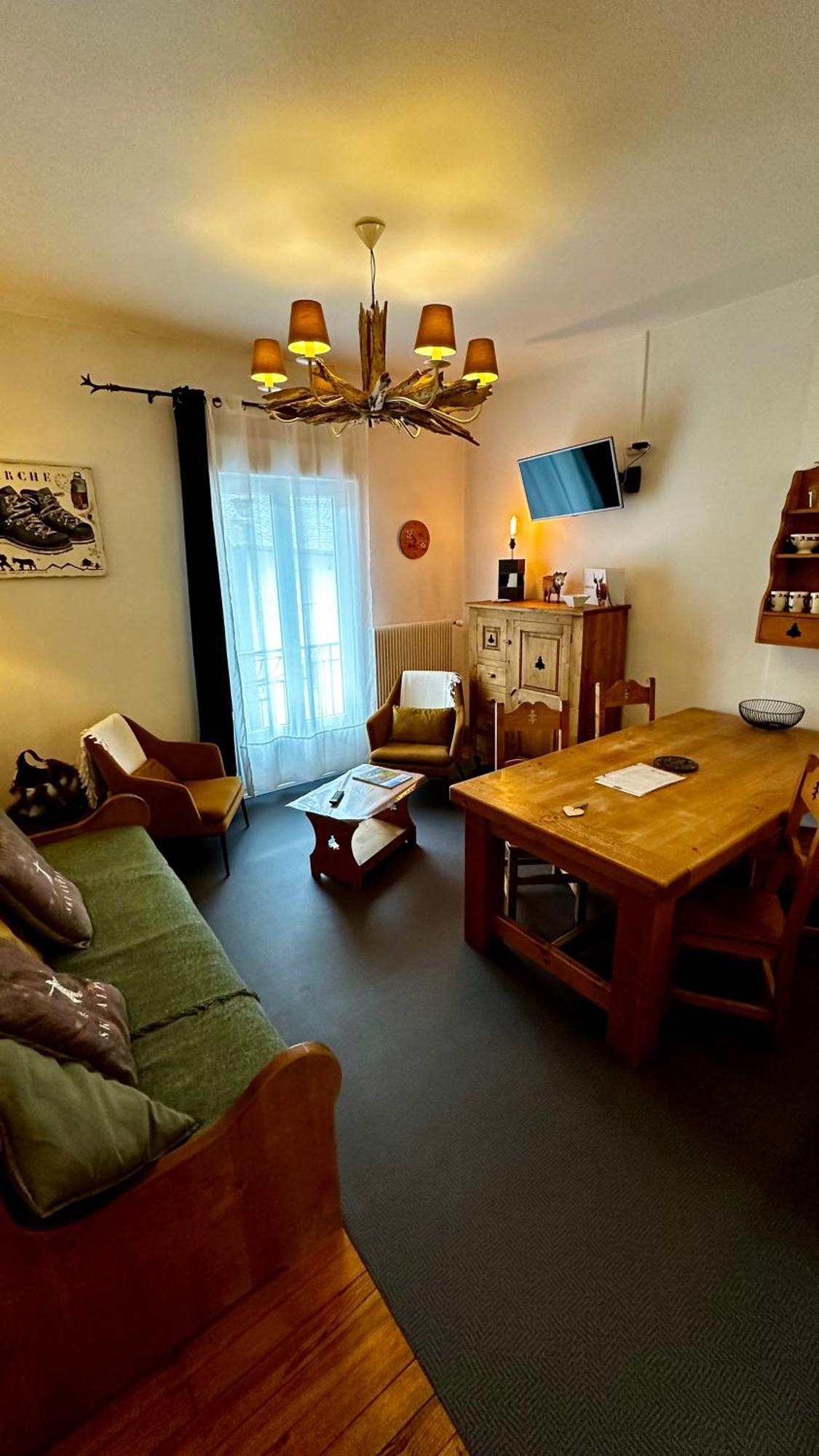 Les Montagnettes Apartment Luaran gambar