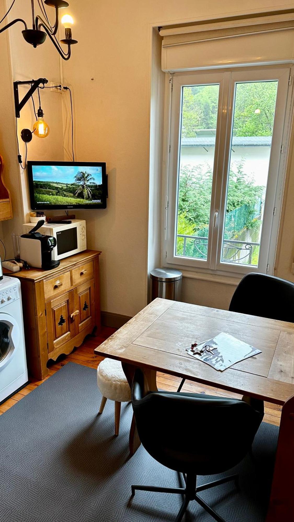 Les Montagnettes Apartment Luaran gambar